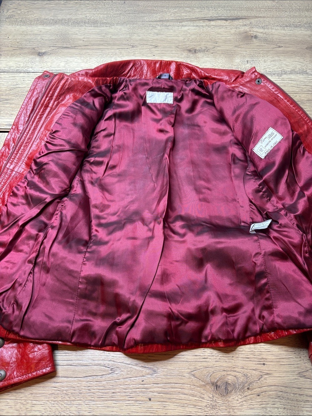 A. Raspini Vera Pelle Red Leather Belted Utility Jacket Size Medium NWT - Picture 7 of 12
